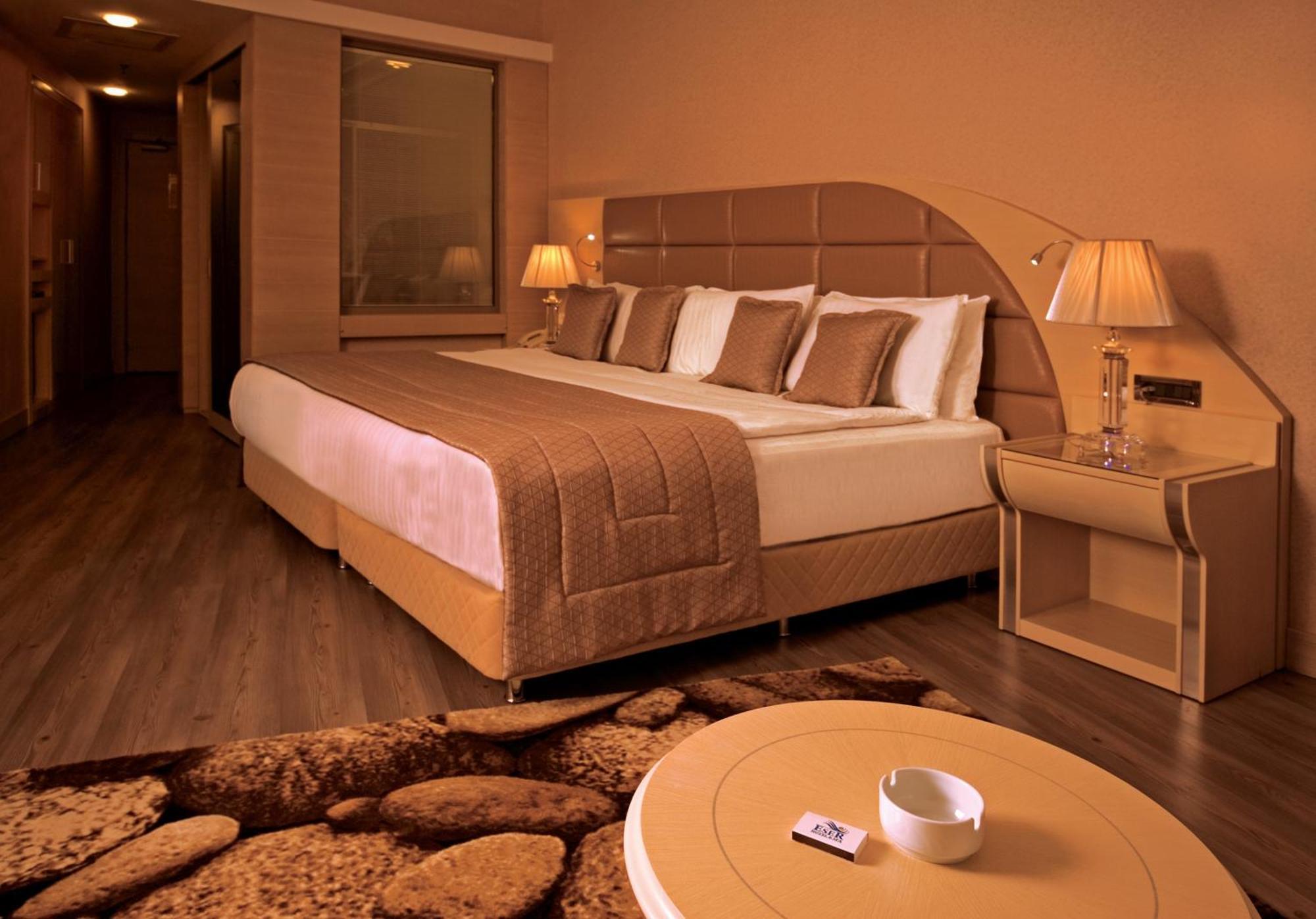 בויוקצ'קמג'ה Eser Premium Hotel & Spa מראה חיצוני תמונה A room at the hotel