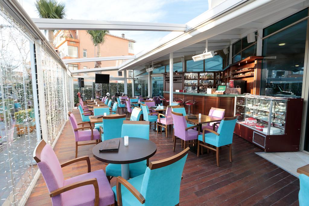 בויוקצ'קמג'ה Eser Premium Hotel & Spa מראה חיצוני תמונה The Sky Bar
