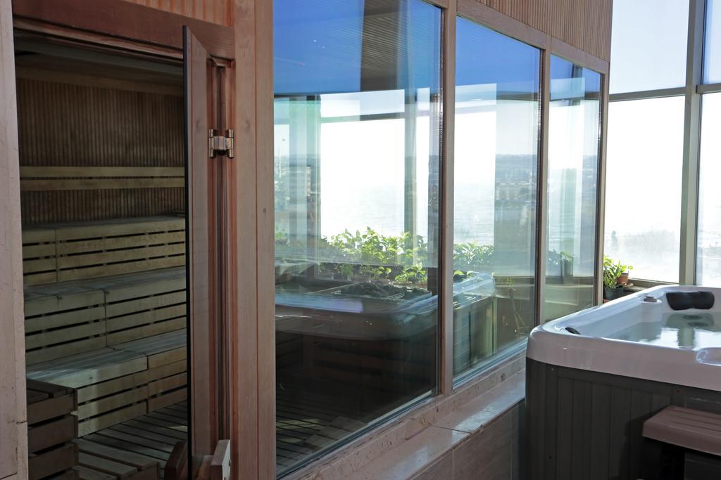 בויוקצ'קמג'ה Eser Premium Hotel & Spa מראה חיצוני תמונה A sauna in a spa