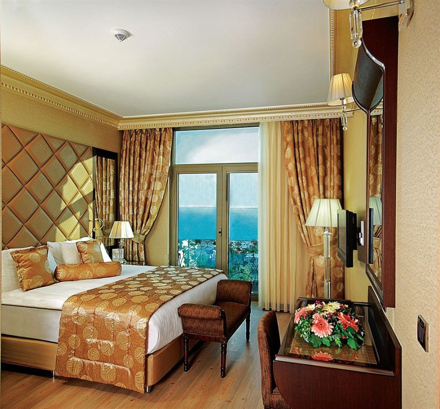 בויוקצ'קמג'ה Eser Premium Hotel & Spa מראה חיצוני תמונה A room at the hotel