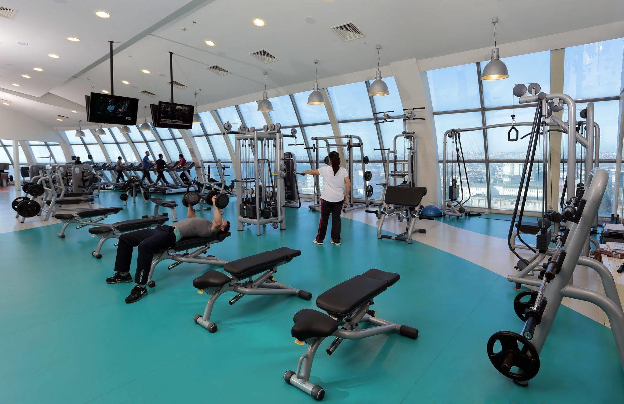 בויוקצ'קמג'ה Eser Premium Hotel & Spa מראה חיצוני תמונה The gym at the University of Westminster